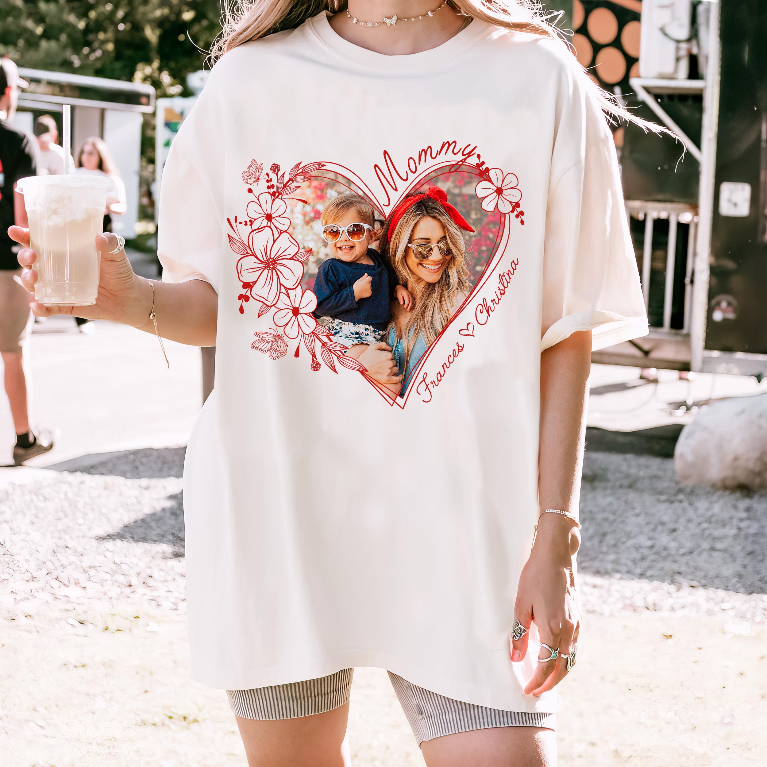 Custom Mom Shirt with Kids Names Customize Tshirt with Photo Shirts for Mama Vintage Tee Heart Mom Shirt Mother's Day Shirts for Women