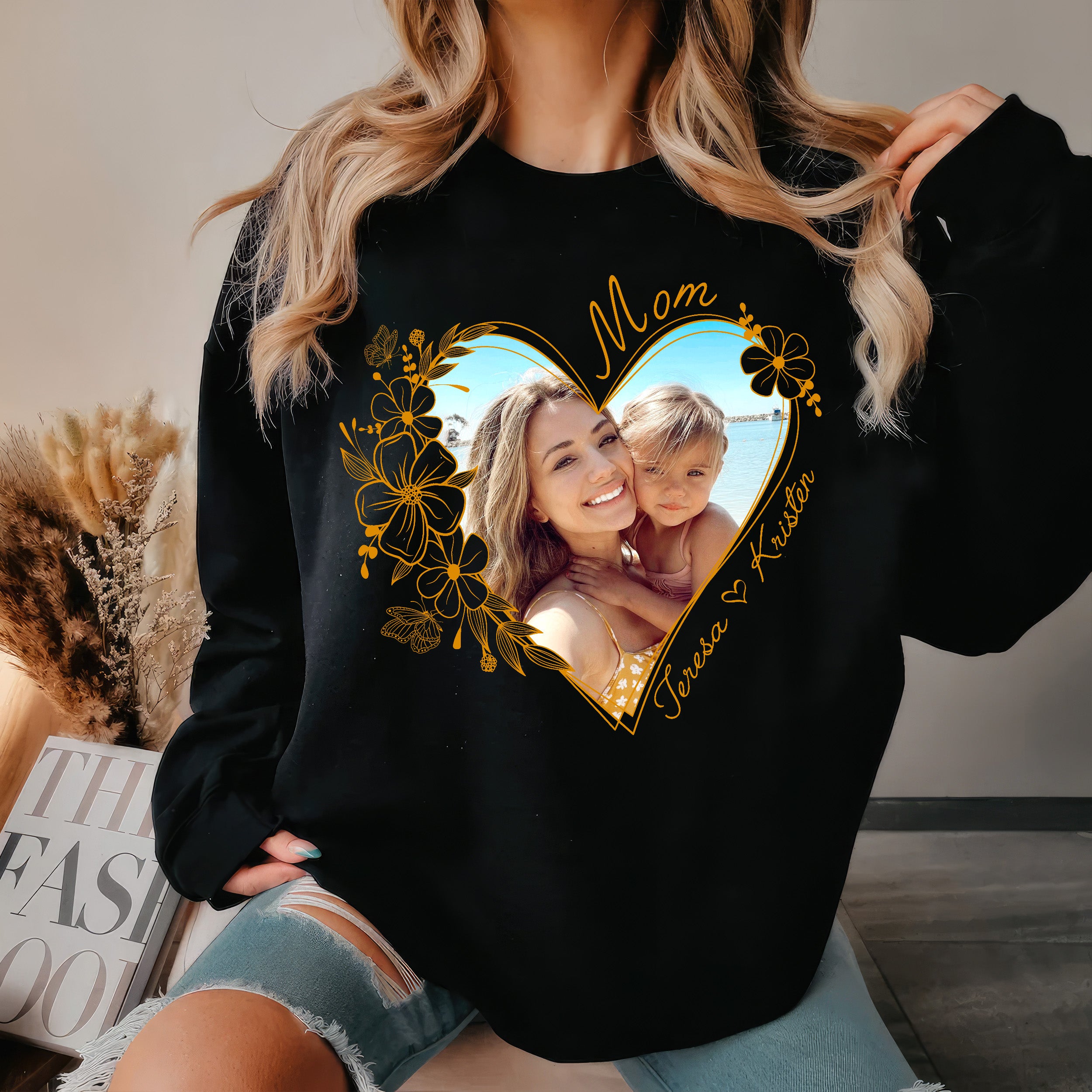 Custom Mom Shirt with Kids Names Customize Tshirt with Photo Shirts for Mama Vintage Tee Heart Mom Shirt Mother's Day Shirts for Women
